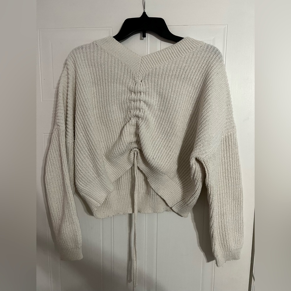 A warm, white, cute cropped sweater